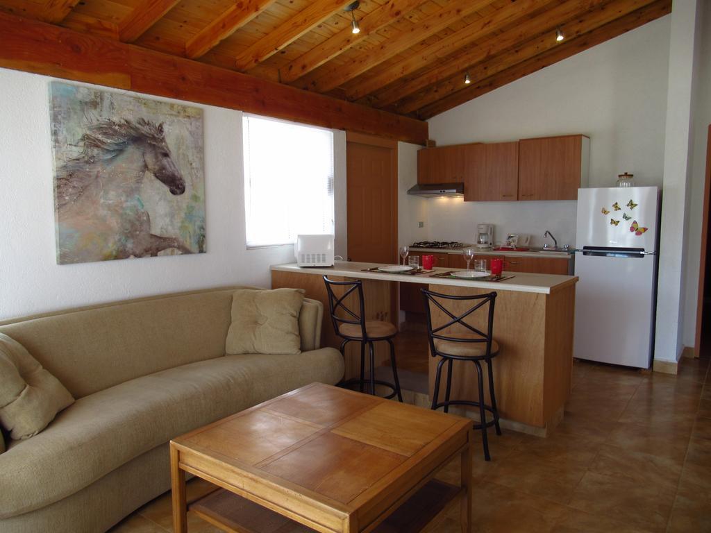 瓜达鲁佩镇 Little Nest En Rancho El Rossinyol旅馆 外观 照片